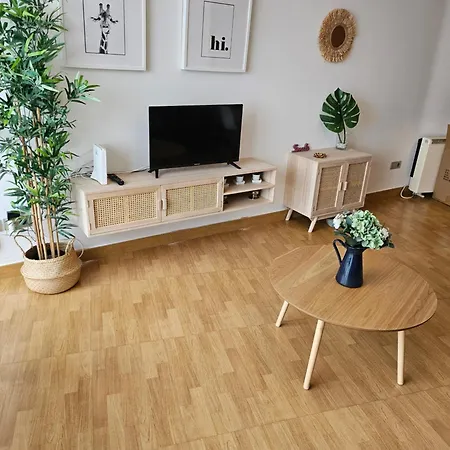 Apartamento Con Increibles Vistas A La Playa De Riazor A Coruña