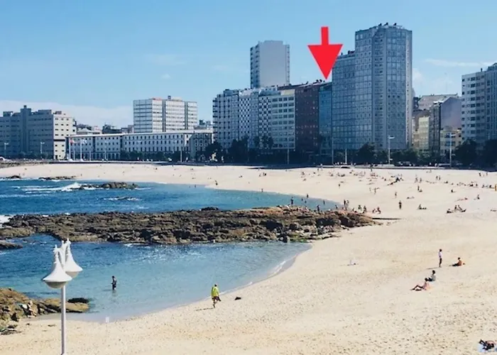 アパート Vivienda Con Increibles Vistas A La Playa De Riazor ア・コルーニャ